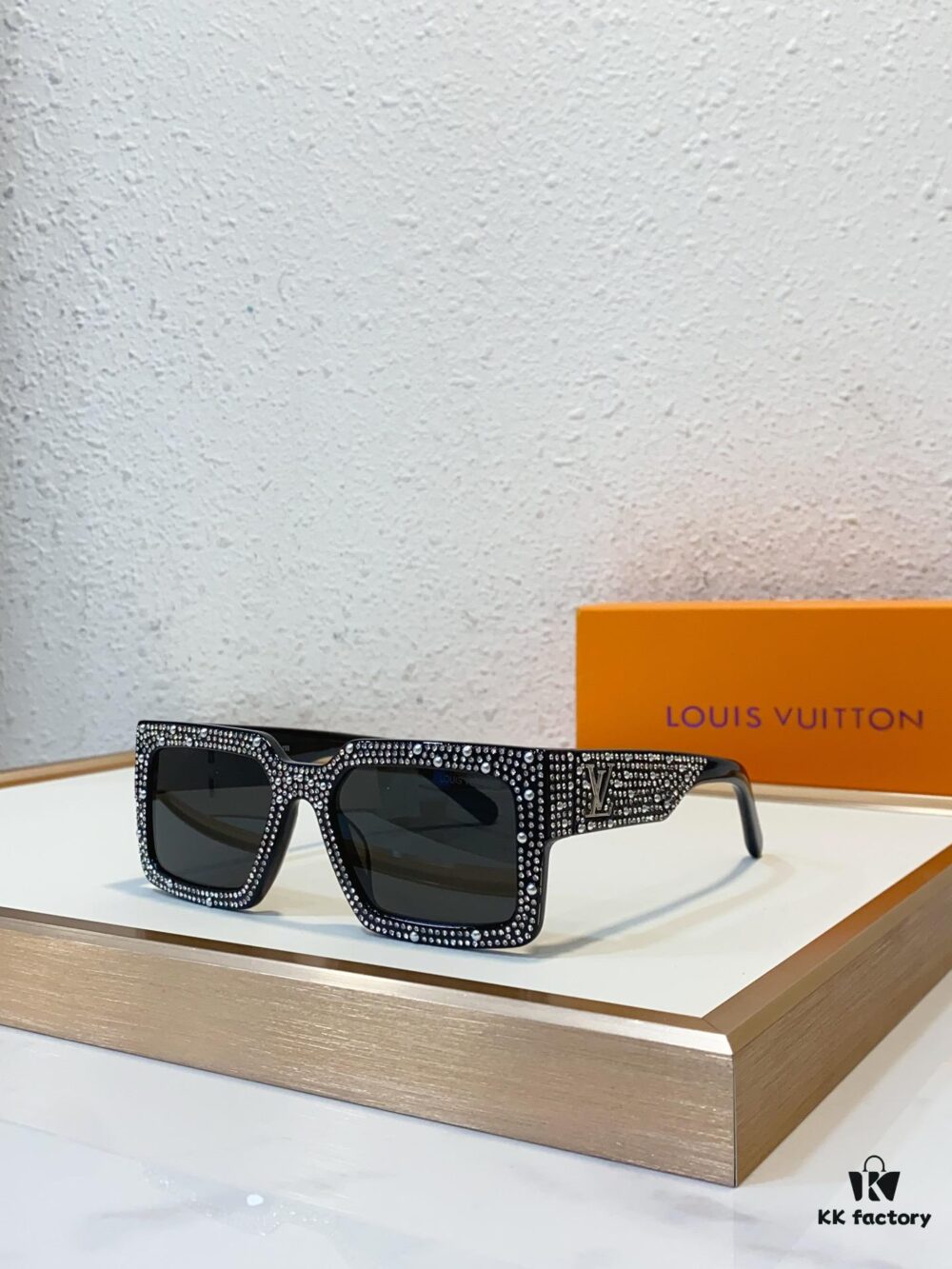 6931af8dccd8ab3d7afa3890 LV Z2396W Men's Sunglasses, Handcrafted Stars Design, Size 54-21-155