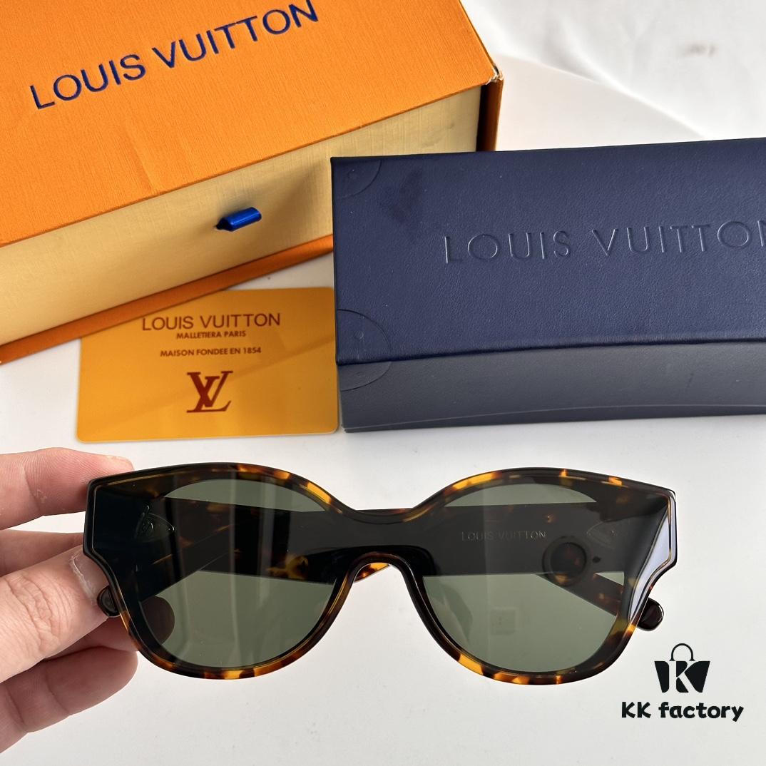LOUIS VUITTON MODEL: Z1996E SIZE: 54□19-145 Sunglasses