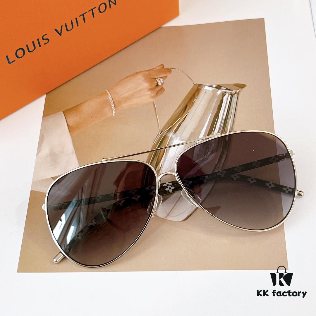 LOUIS VUITTON Z2049U Sunglasses