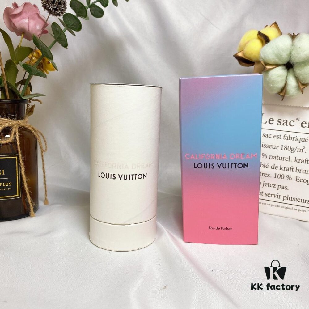 6931afa6ccd8ab3d7afa39f3 Louis Vuitton California Dream Eau de Millefiori 2020 New Fragrance EDT Blue-Pink Gradient Bottle