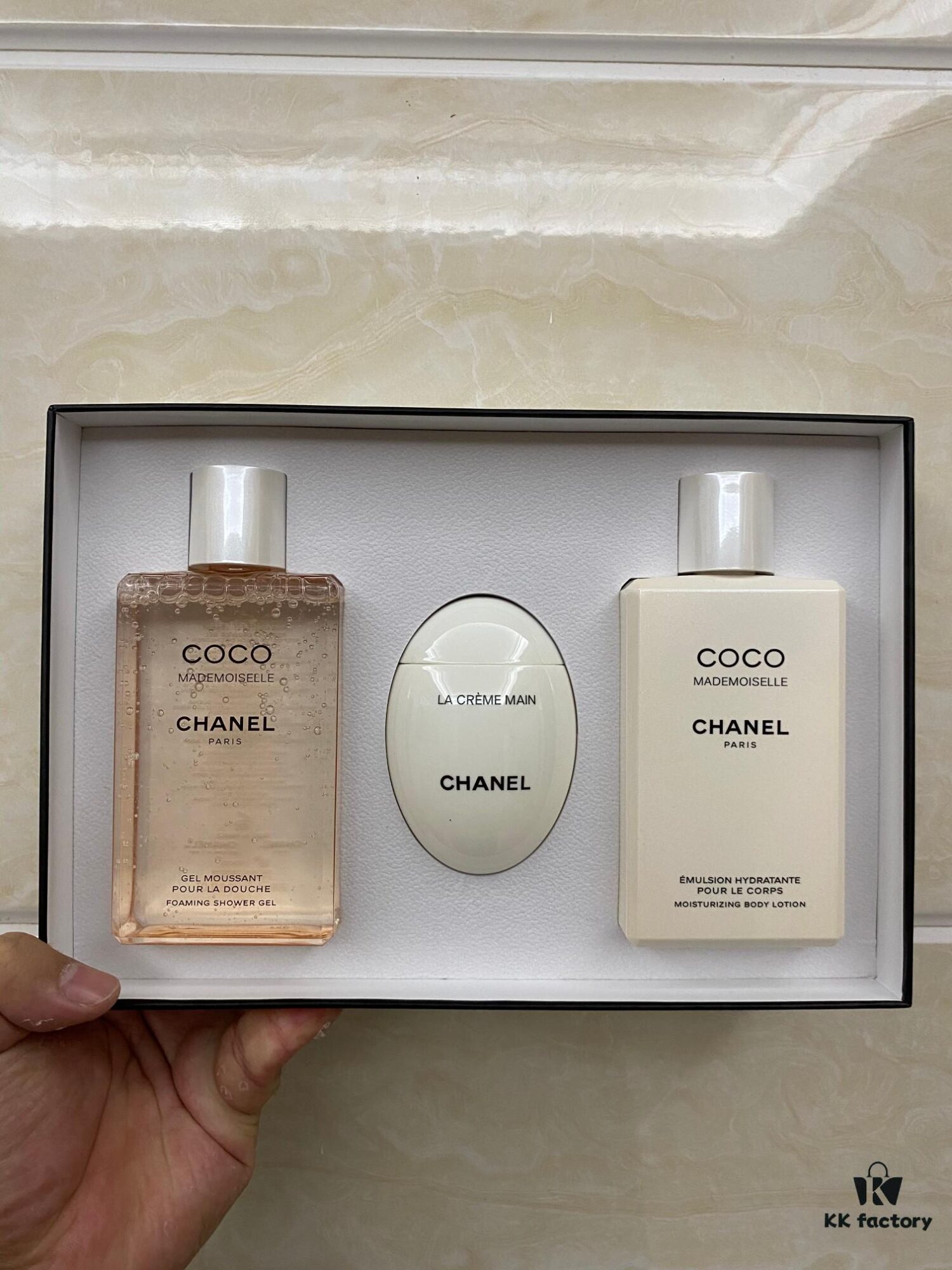 6931afb9ccd8ab3d7afa3b06 Chanel COCO Fragrance Body Care Set of 3 Pieces! Includes Gift Bag – Shower Gel 200ml + Egg-Shaped Hand Cream 50ml + Moisturizing Body Lotion 200ml