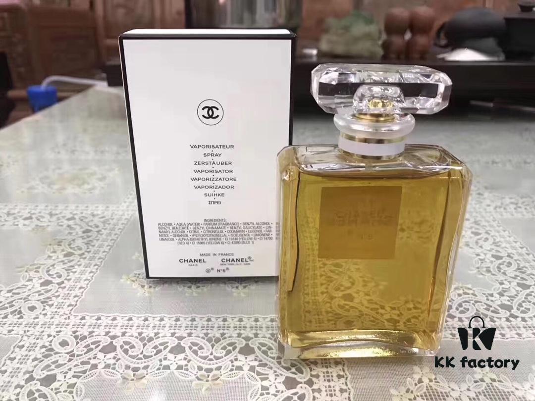 6931afc6ccd8ab3d7afa3bb6 Chanel No.5 100ml Eau de Parfum for Women, Luxurious and Subtle Fragrance, Retail Edition with Handbag