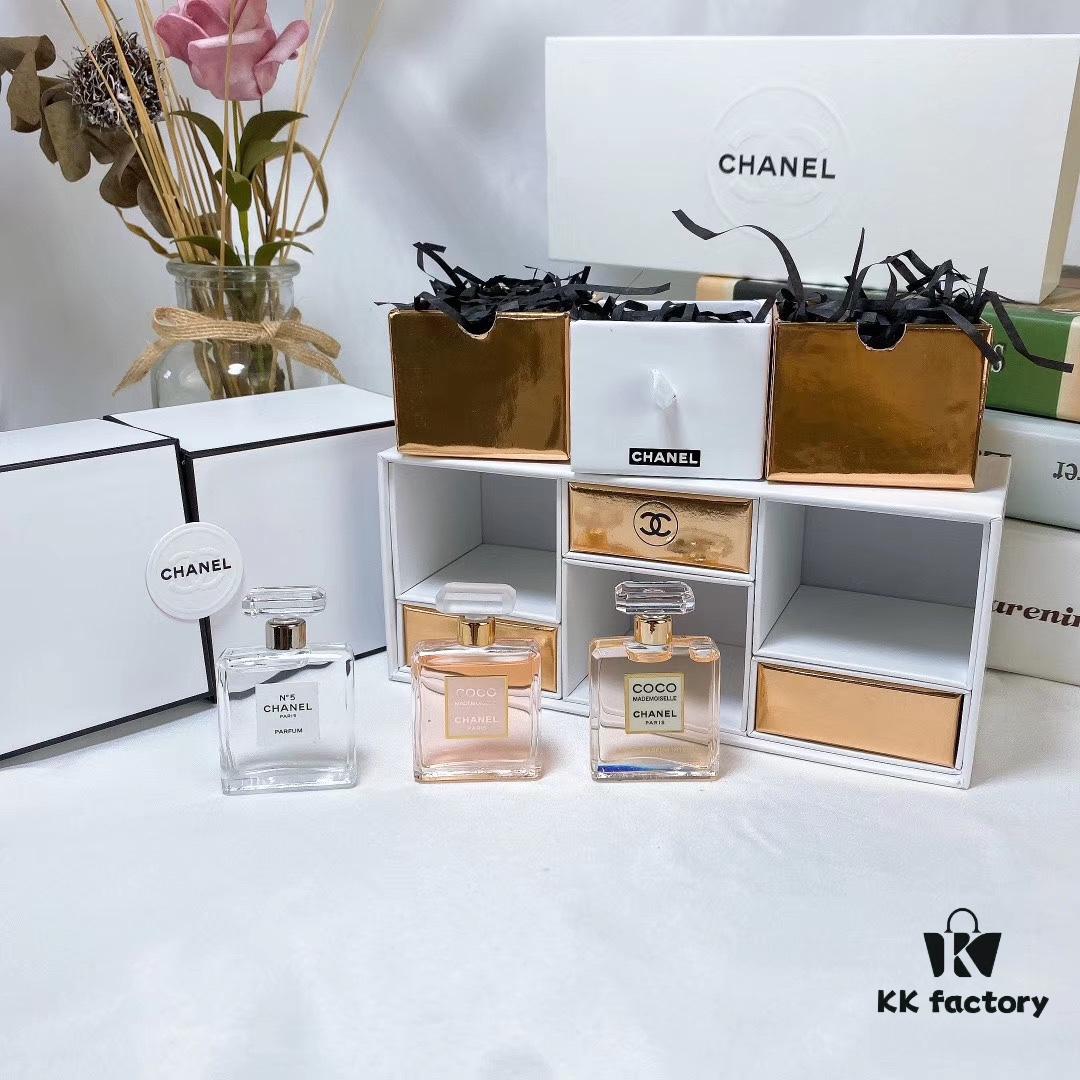 6931afccccd8ab3d7afa3c05 Chanel Q-Sized Christmas Set of Three in Collector's Box, Wooden Packaging, 7.5ml Each, No Spray Nozzles, Miniature Scents: L'Eau de Chanel, Modern Coco, Rich Coco, Multi-Functional Box for Storing Lipsticks and Jewelry