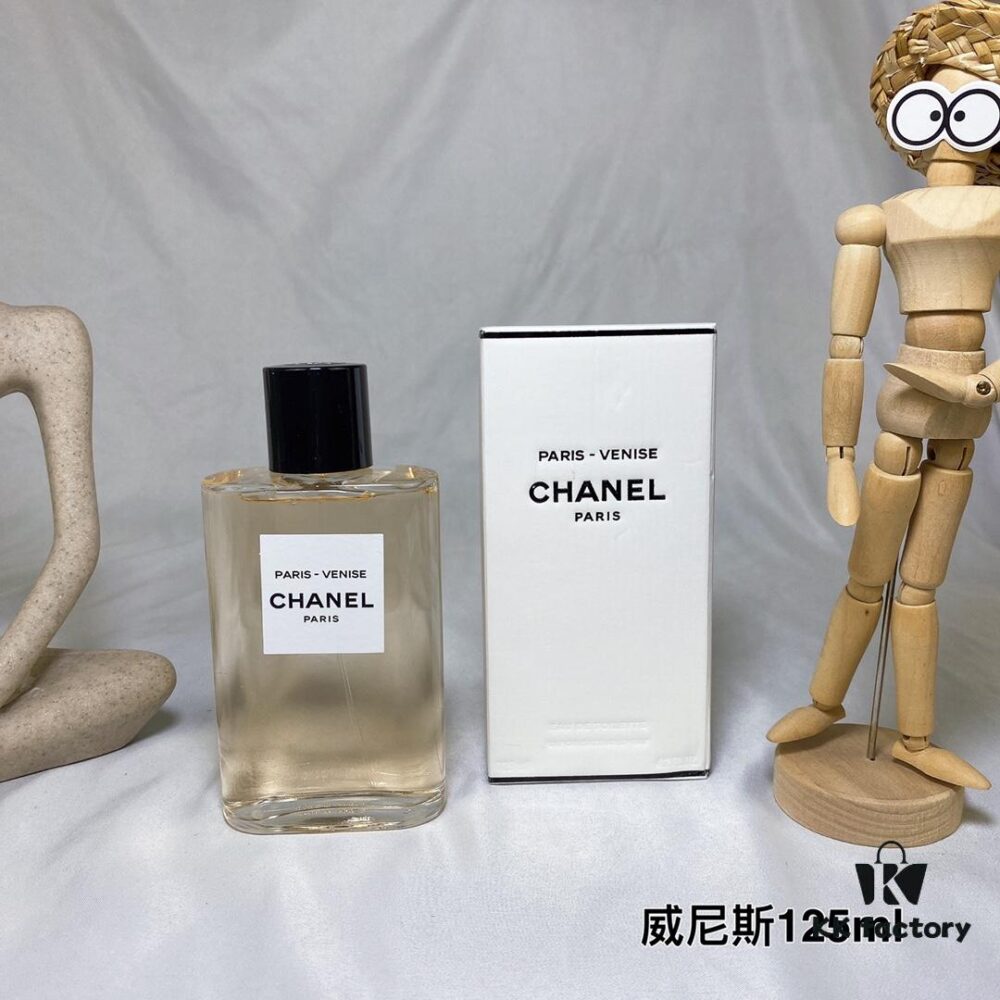 6931afd2ccd8ab3d7afa3c5a Chanel Les Eaux de Chanel Venice 125ml Venice Venise, 2018