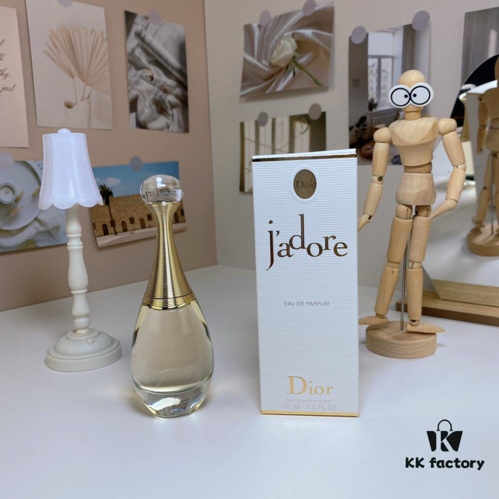 6931afd7ccd8ab3d7afa3ca0 Dior J'adore Eau de Parfum 50ml