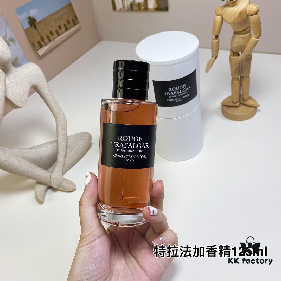 6931afdaccd8ab3d7afa3cd3 Dior Trafalgar Esprit De Parfum 125ml