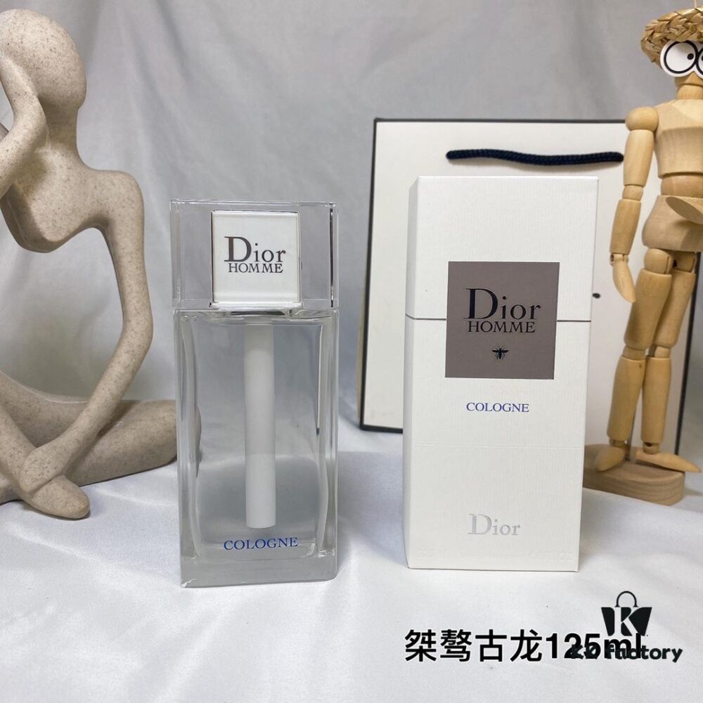 Dior Sauvage Eau de Toilette for Men 125ml