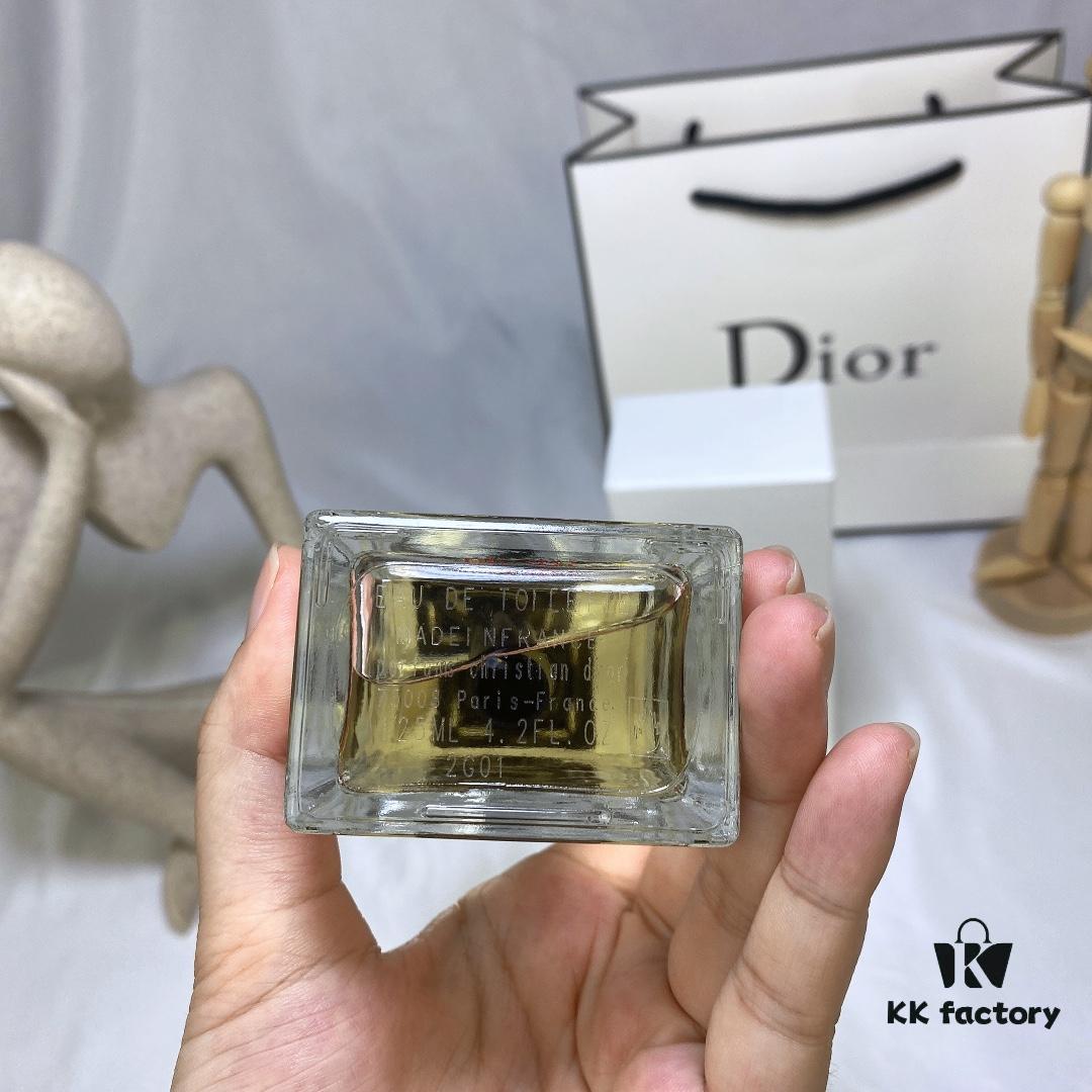 6931afdbccd8ab3d7afa3ce7 Dior Sauvage Eau de Toilette for Men, Sport Edition, 125ml