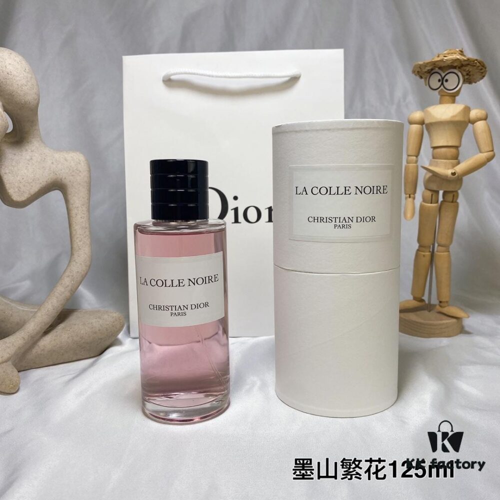 6931afecccd8ab3d7afa3dc2 La Colle Noire by Dior - Maison Christian Dior Collection 125ml