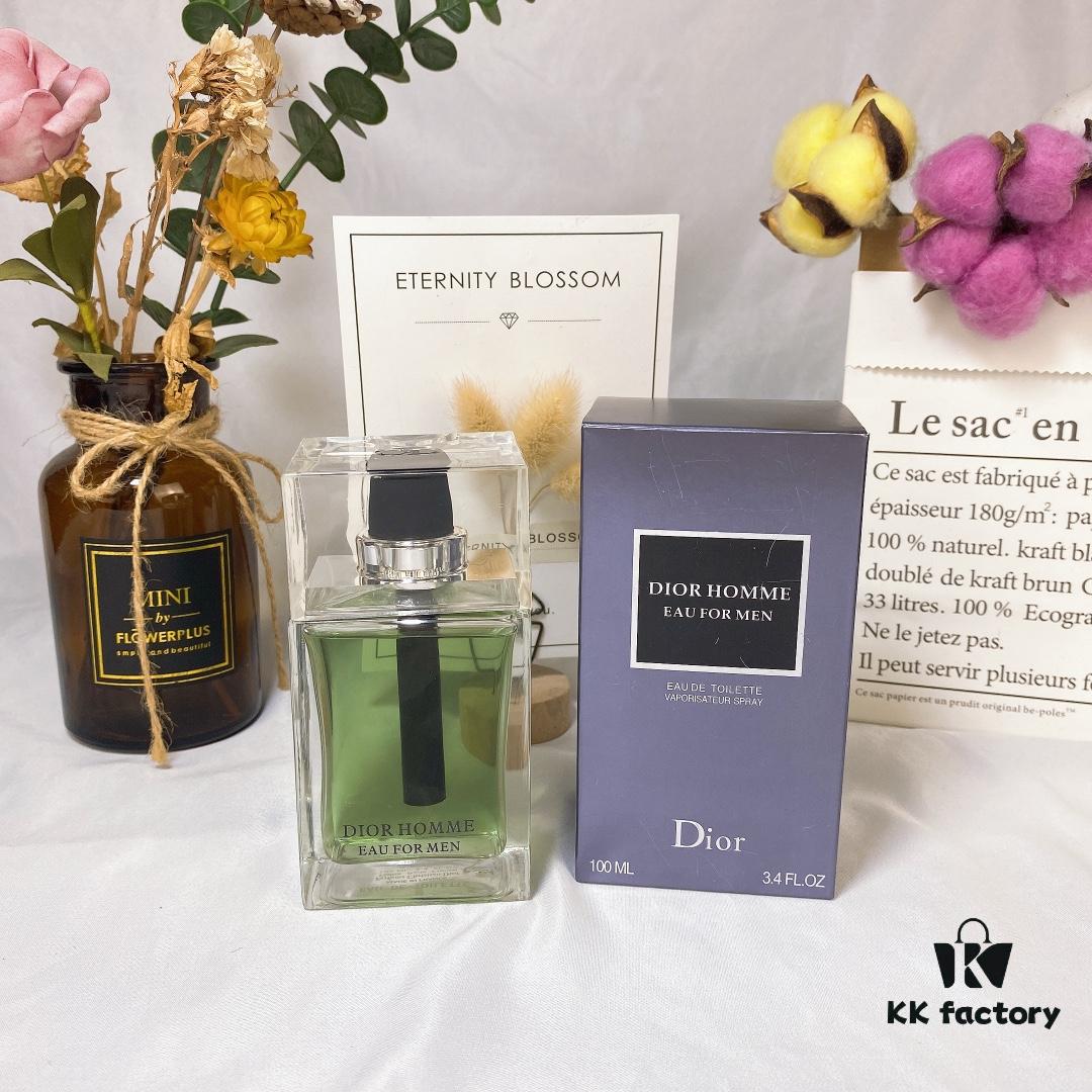 6931afeeccd8ab3d7afa3ddc Dior Sauvage Eau de Toilette for Men 100ml