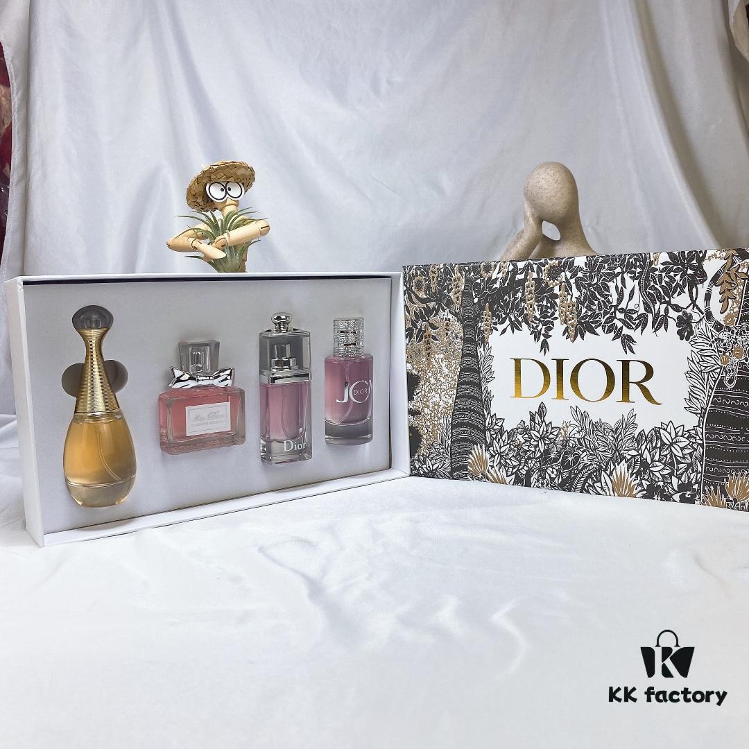 6931aff0ccd8ab3d7afa3dfc New Dior Perfume Mini Deluxe Gift Set 4-Piece Set, Including J'adore, Miss Dior, Addict Fresh, and Joy