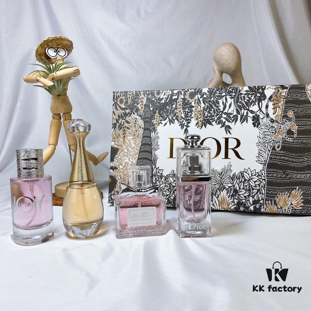6931aff1ccd8ab3d7afa3dfd New Dior Perfume Mini Deluxe Gift Set 4-Piece Set, Including J'adore, Miss Dior, Addict Fresh, and Joy