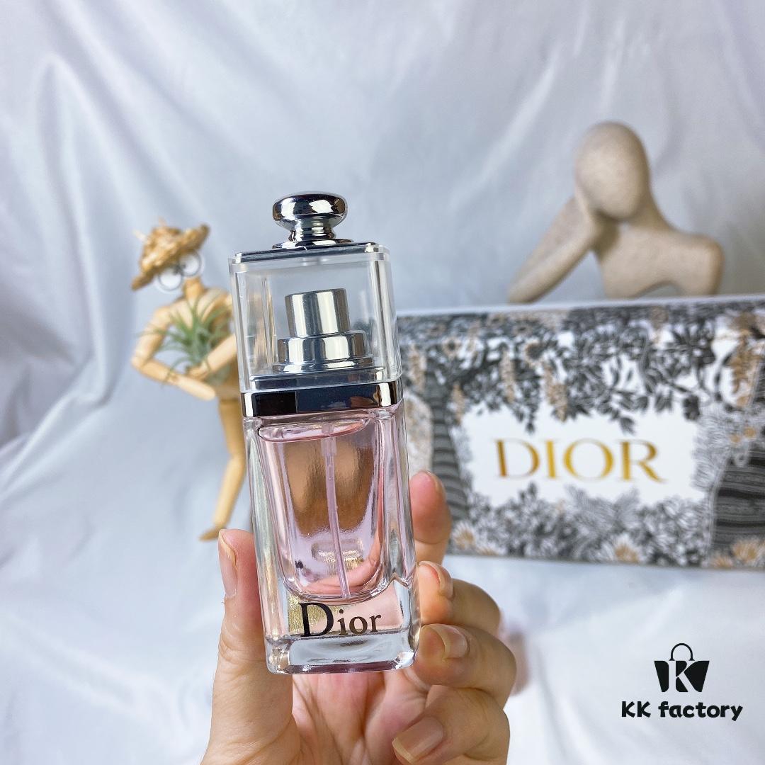6931aff1ccd8ab3d7afa3e01 New Dior Perfume Mini Deluxe Gift Set 4-Piece Set, Including J'adore, Miss Dior, Addict Fresh, and Joy