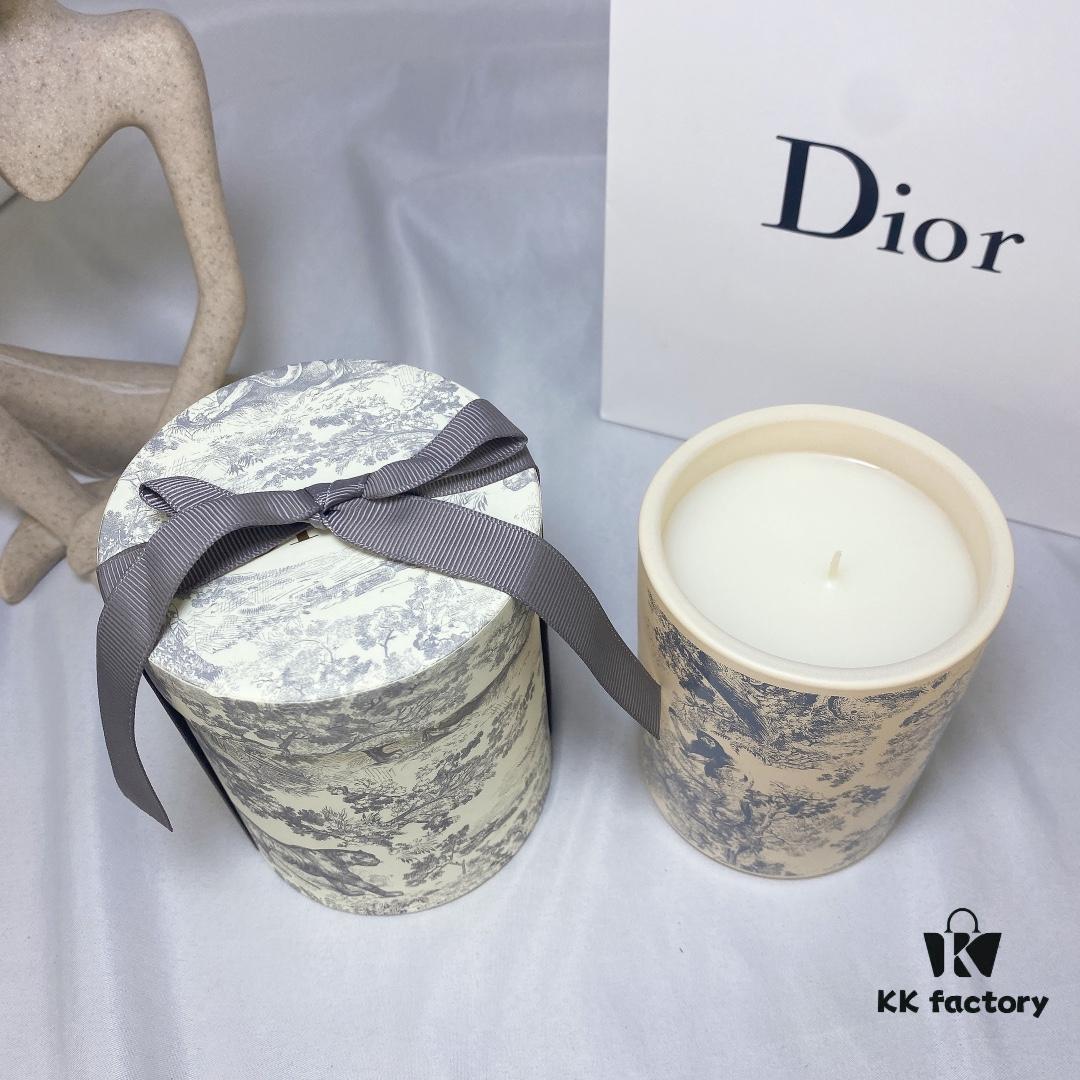 6931aff2ccd8ab3d7afa3e12 Dior Large Size Deep Green Jouy Print Hydrangea Scent Perfumed Candle Gift Set, Housewarming Gift 280g, with Boutique Shopping Bag