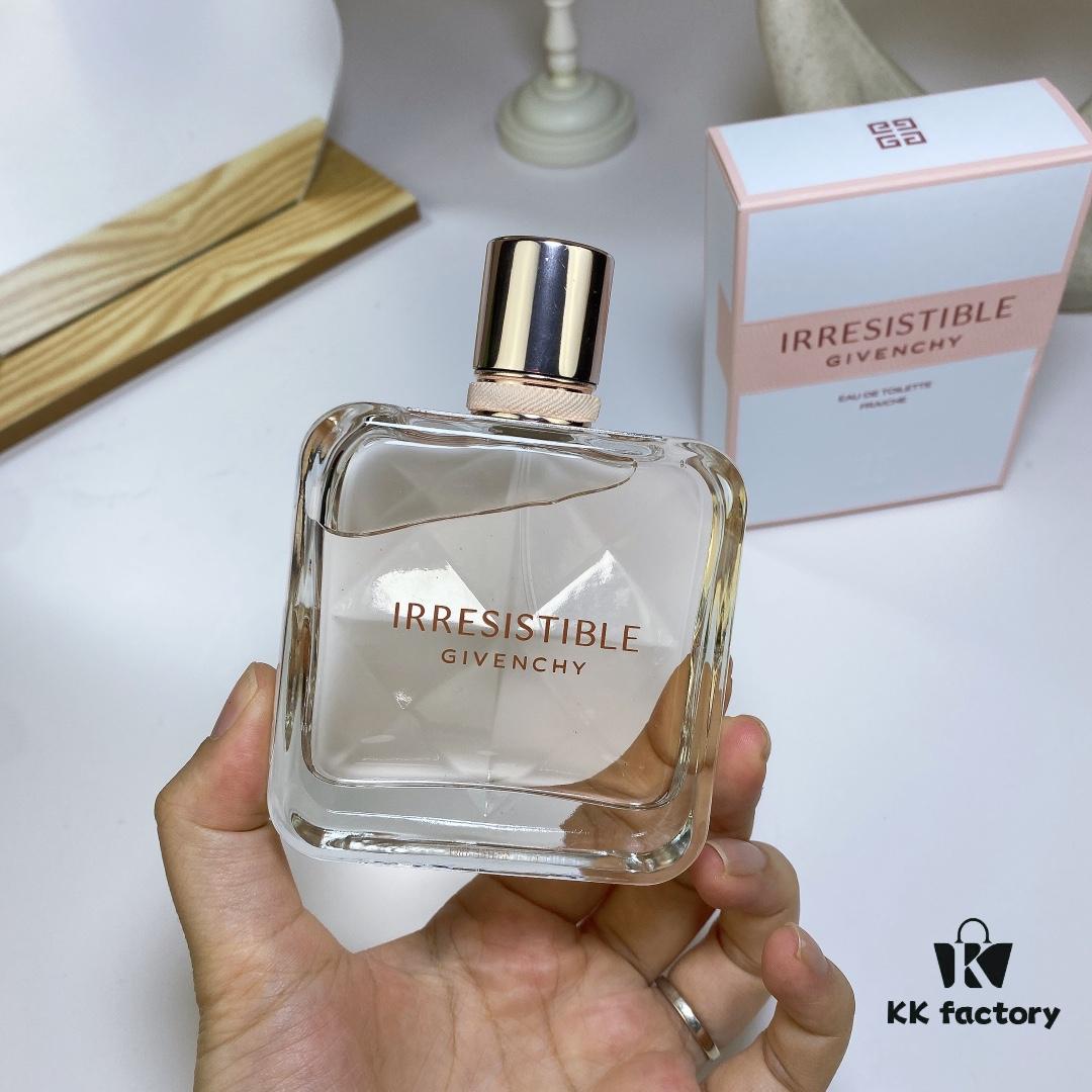 6931afffccd8ab3d7afa3eb6 Givenchy L'Interdit Eau de Toilette 80ml