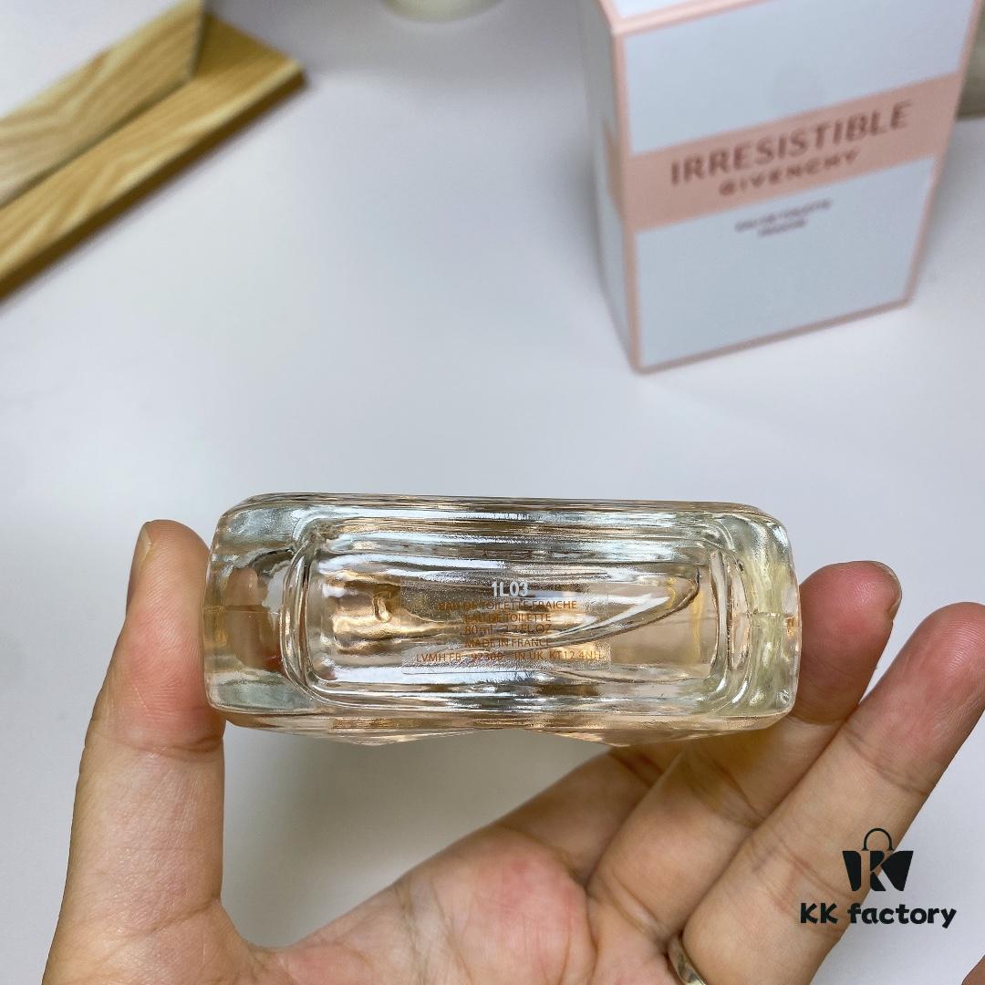 6931afffccd8ab3d7afa3eb8 Givenchy L'Interdit Eau de Toilette 80ml