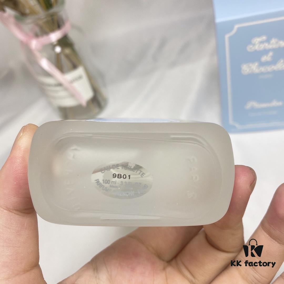 6931b001ccd8ab3d7afa3ed5 Givenchy Little Bear Blue Baby Eau de Toilette 100ml