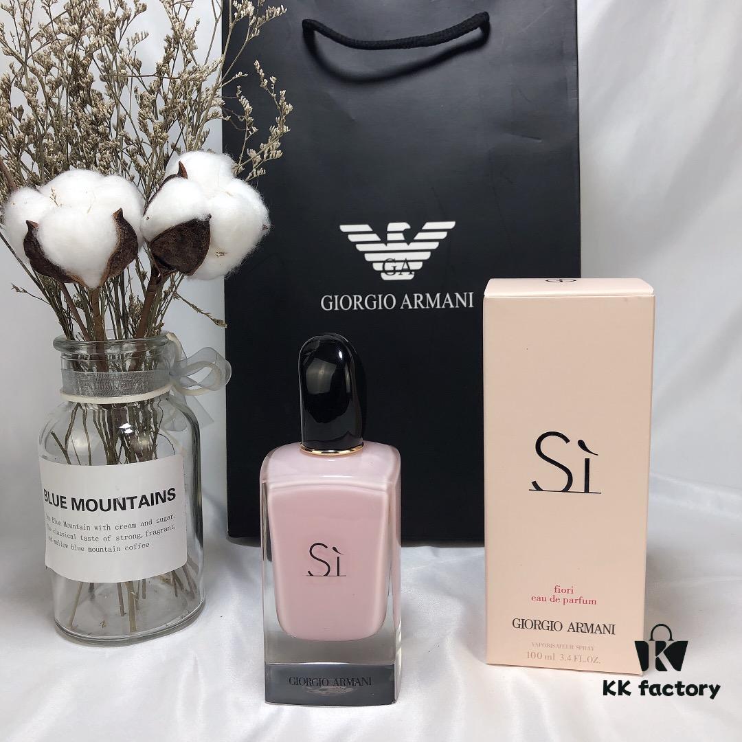6931b02bccd8ab3d7afa40e3 Giorgio Armani Si Fiori Pink Love Floral Fragrance 100ml