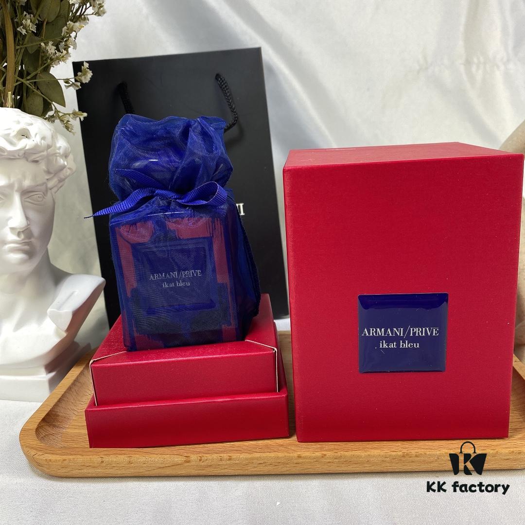 6931f44b3a89a121ed546238 Red Box Spicy Ikat Bleu 100ml, Armani Arman Privé Ikat Bleu 2020