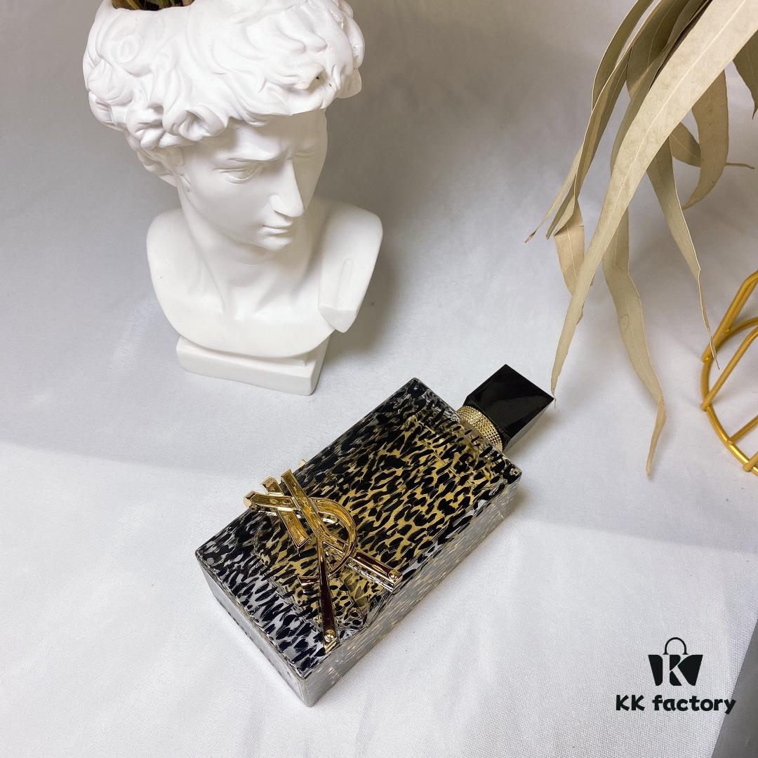 6931f45a3a89a121ed54630a YSL Le Parfum Libre Leopard Print Edition 90ml