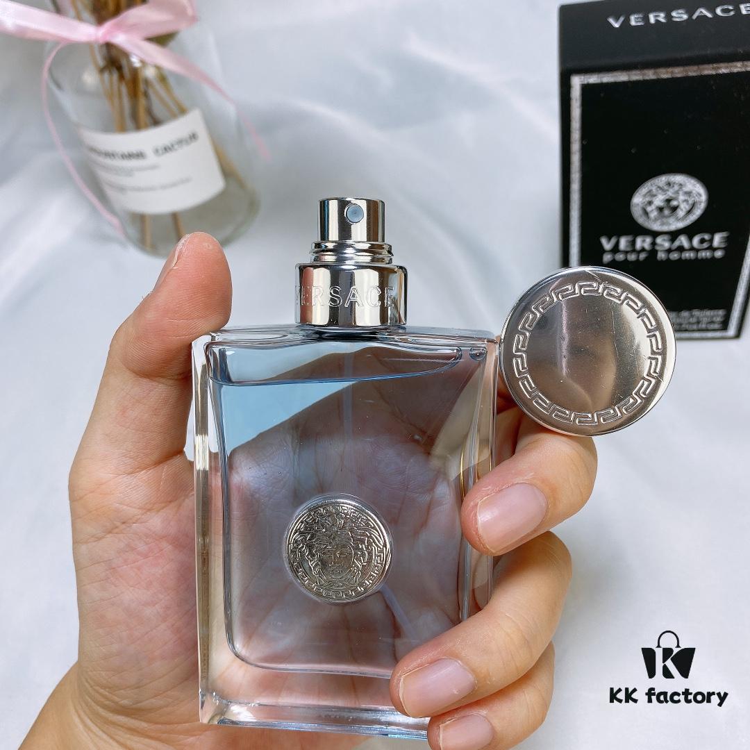 6931f47d3a89a121ed5464d3 50ml 💕 Versace Pour Homme Eau de Toilette for Men 50ML, Hidden Tube, Fragrance Family: Fresh Citrus Aquatic Notes - Top Notes: Citron, Orange Blossom, Bergamot, Cereal. Middle Notes: Geranium, Hyacinth, Sage, Cedarwood. Base Notes: Tonga Bean, Musk, Amber.