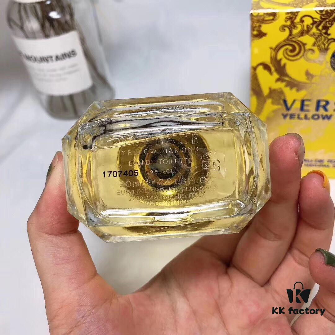 Versace Bright Crystal Eau de Toilette 90ml