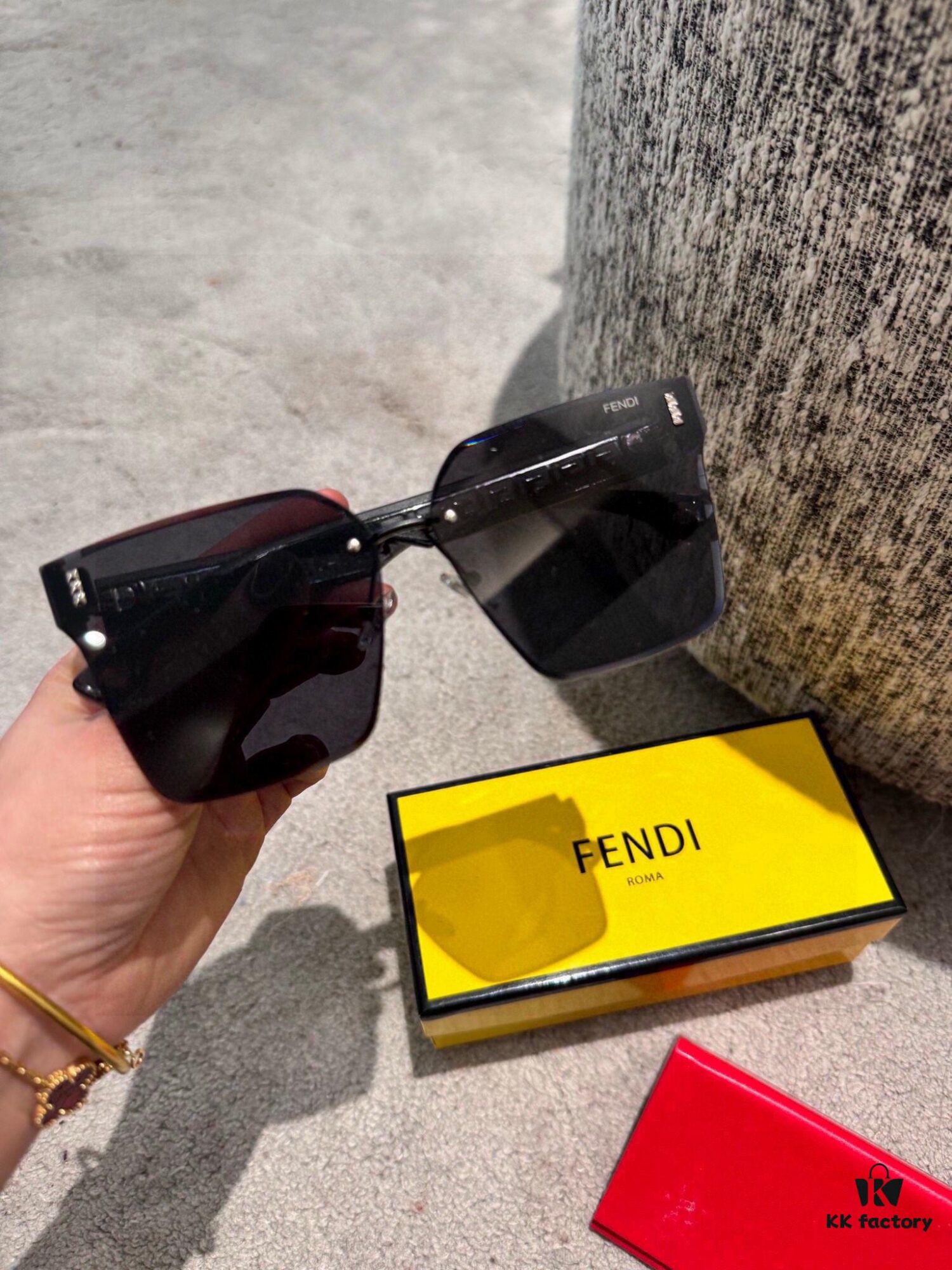 6931f49b3a89a121ed54666f Fendi Postaloy Polarized Sunglasses😎 New Fashion Chic Sun Glasses to Reduce Glare and Block Harmful Radiation😊 A Must-Have for Travel, Outfits, and Driving🌸