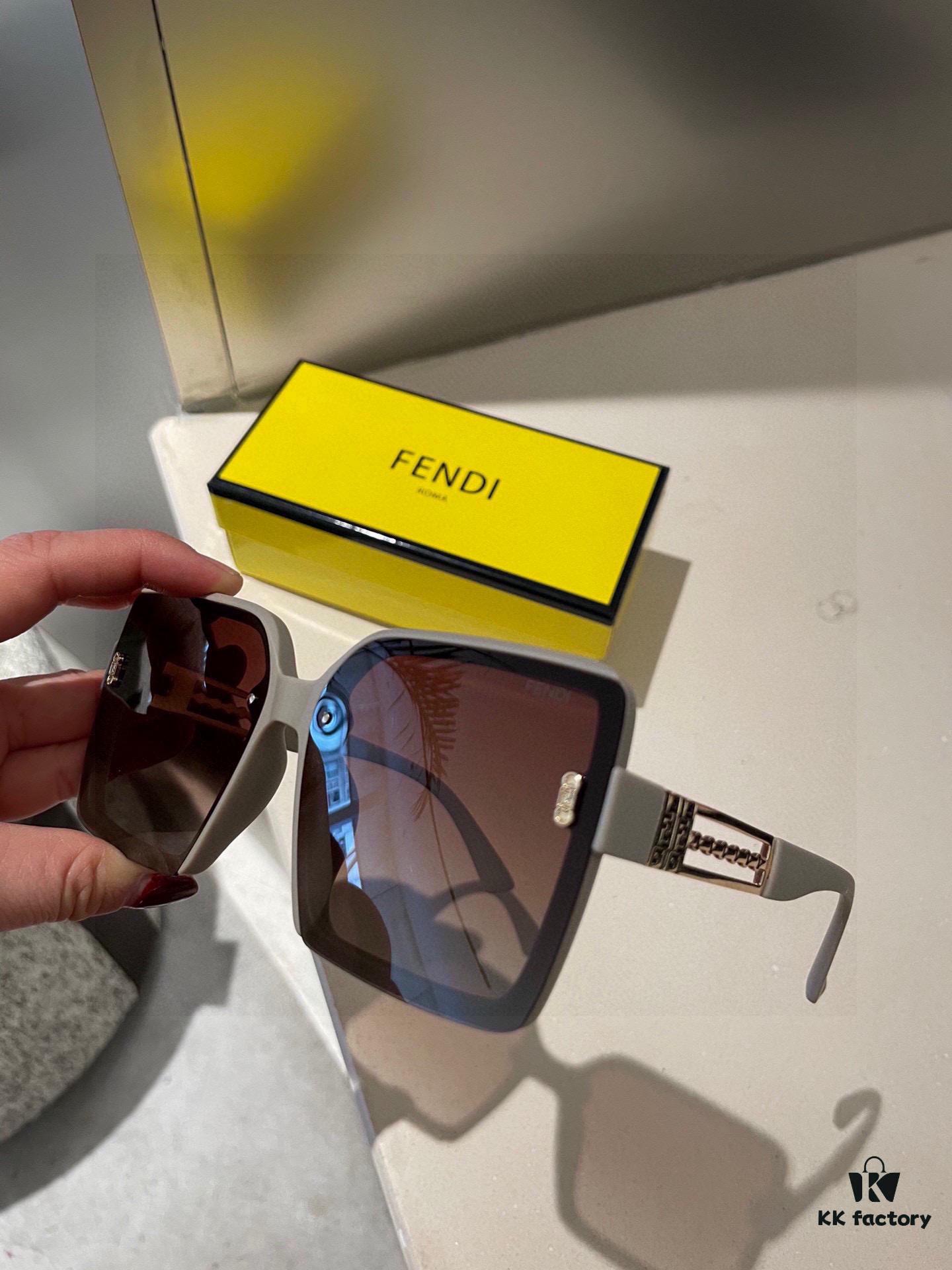 6931f49e3a89a121ed54669c Fendi Polarized Series 2024 New Arrival Polarized Sunglasses, Multiple Styles