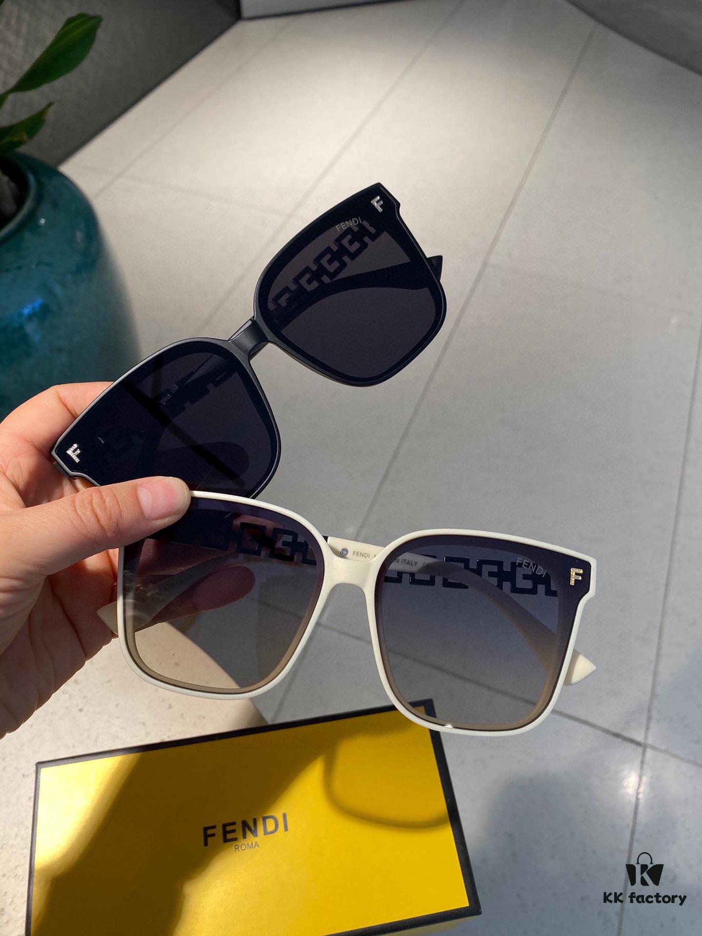 6931f4a73a89a121ed546723 Fendi Polarized Metal Women's Sunglasses