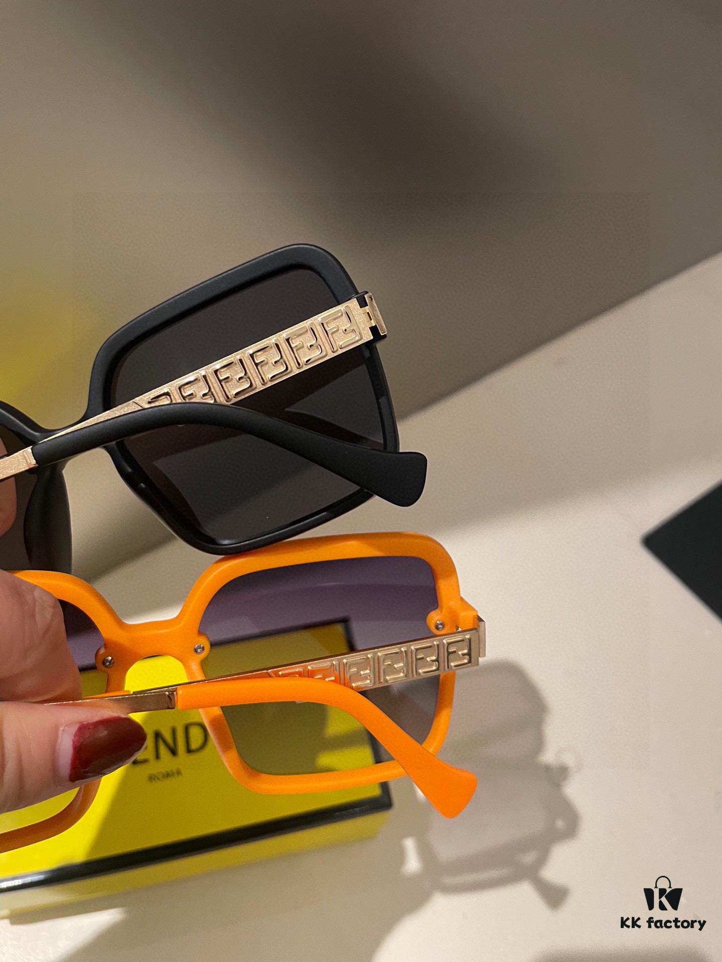 6931f4ad3a89a121ed54677a Fendi Women's Polarized Sunglasses 🕶️ Fashionable Face-Framing Designer Style Recommended Live Streaming Model (6071) Eyewear