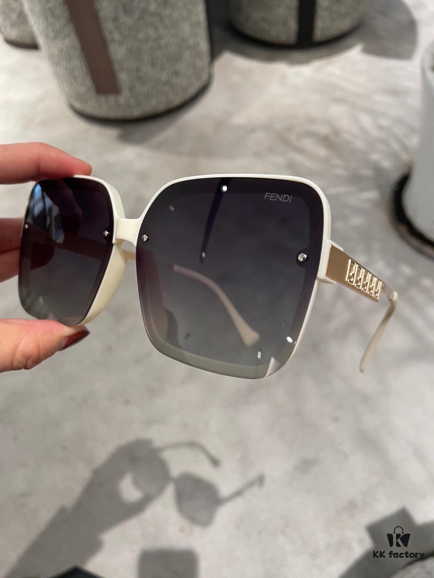 6931f4bb3a89a121ed546853 Fendi Women's Polarized Sunglasses 🕶️ Fashionable Face-Framing Designer Style Recommended Live Stream Item (6071)