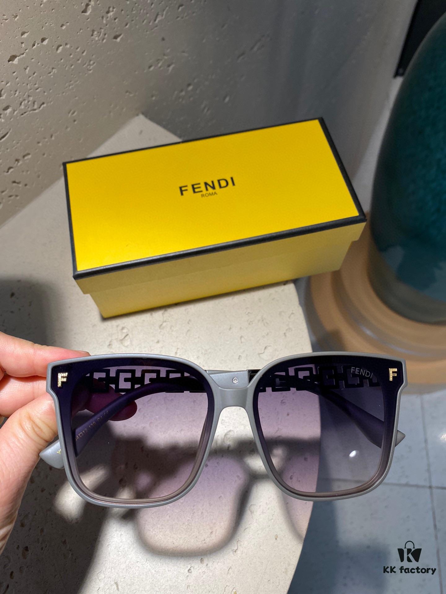 6931f4be3a89a121ed54687e Fendi Polarized Metal Women's Sunglasses