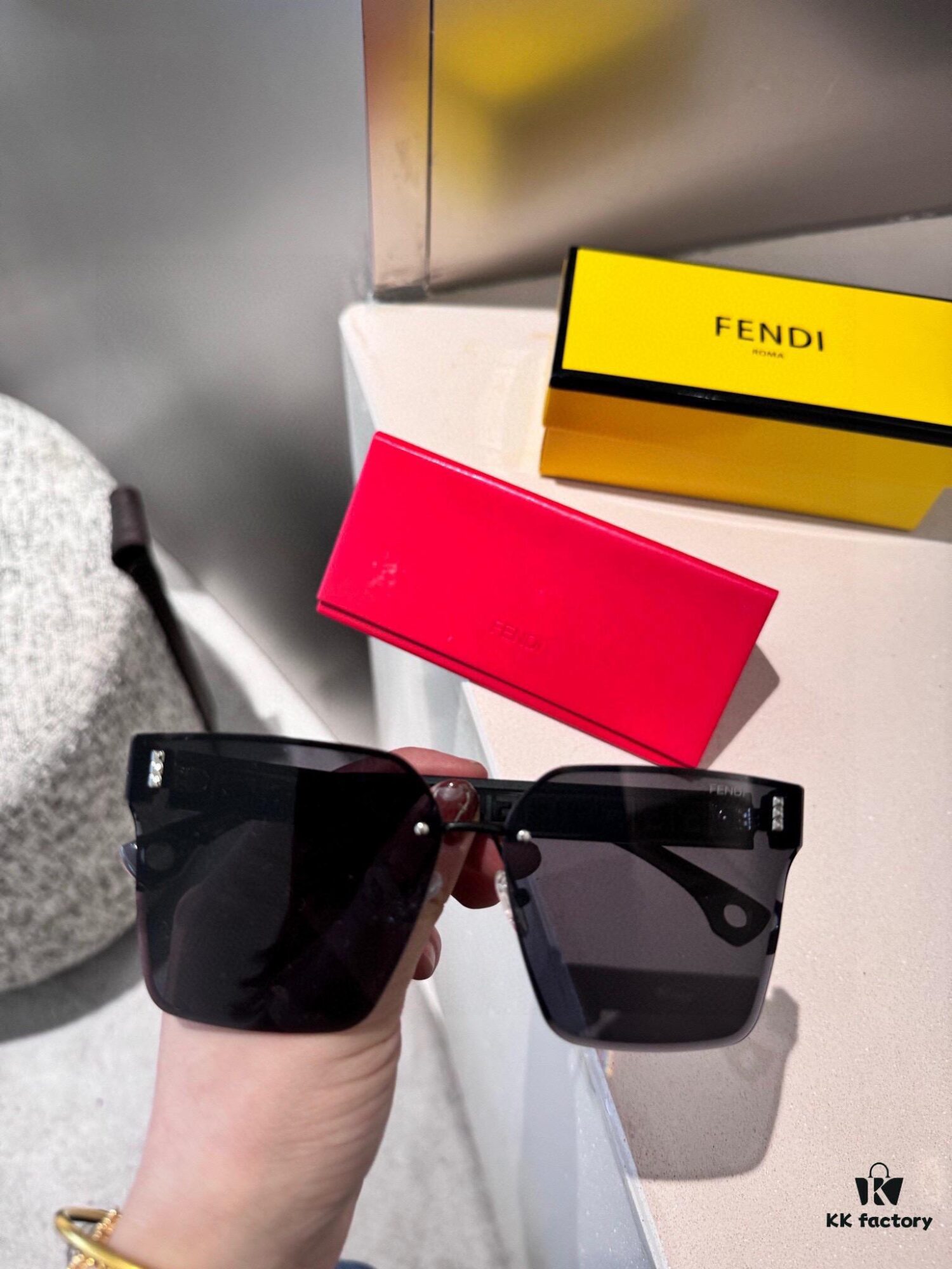 6931f4c33a89a121ed5468c3 Fendi💌 Polarized Resin Sunglasses😎 New Style Chic Sun Glasses Reduce Glare, Block Harmful Radiation🥰 Essential for Travel and Outfit Pairing🌸 Great for Driving Too🧐 Brand Philosophy - Trends Come and Go, but Style Remains Eternal🥳 6115 Eyewear