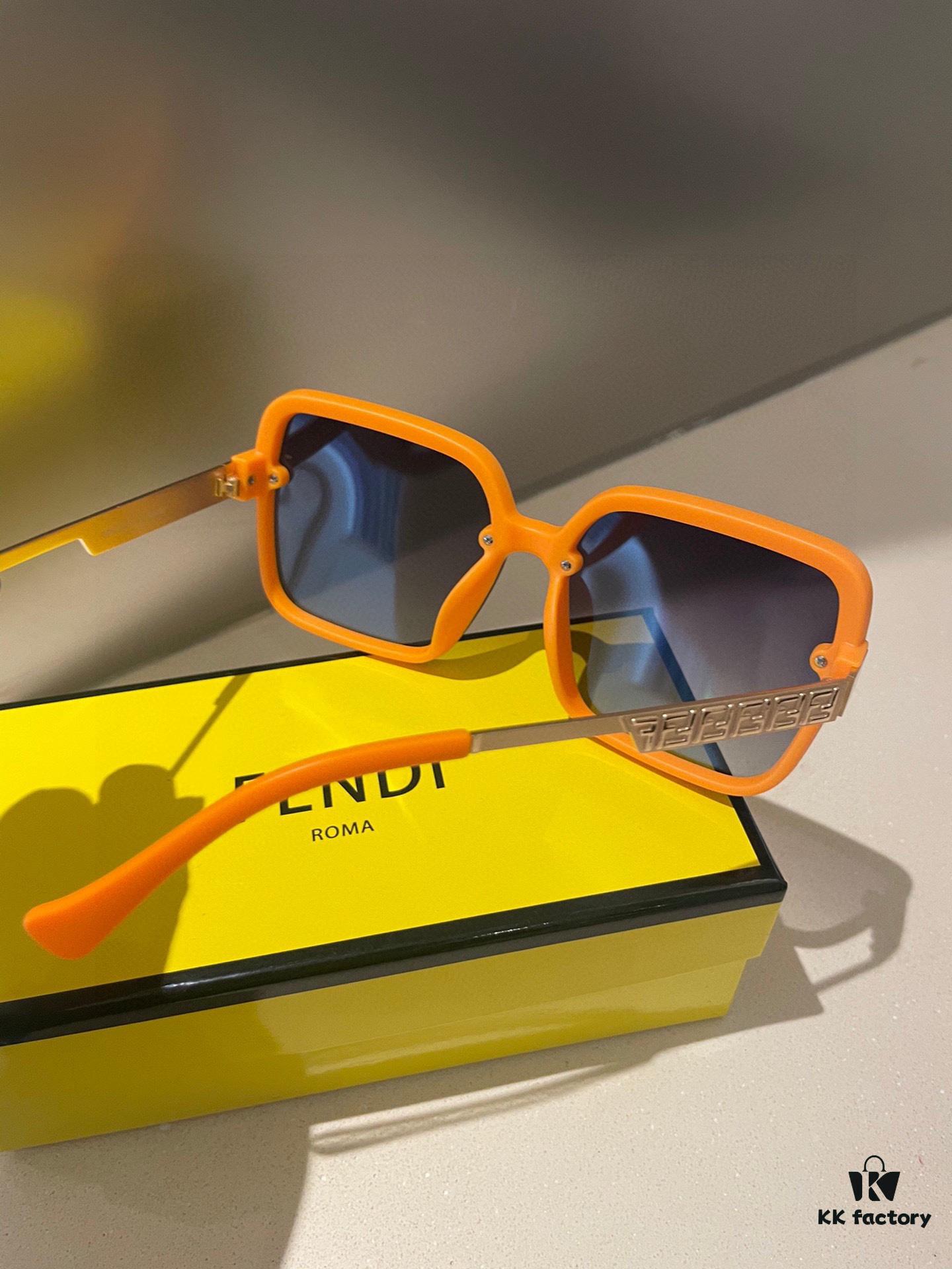 6931f4c43a89a121ed5468d8 Fendi Women's Polarized Sunglasses 🕶️ Fashionable Face-Framing Designer Style Popular Live Stream Recommendation (6071) Eyewear