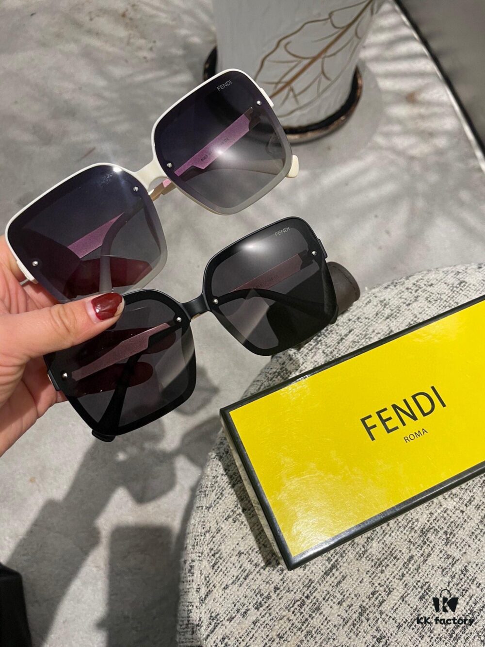 6931f4c43a89a121ed5468d9 Fendi Women's Polarized Sunglasses 🕶️ Fashionable Face-Framing Designer Style Trendy Look Live-Stream Recommended Model (6071) Eyewear