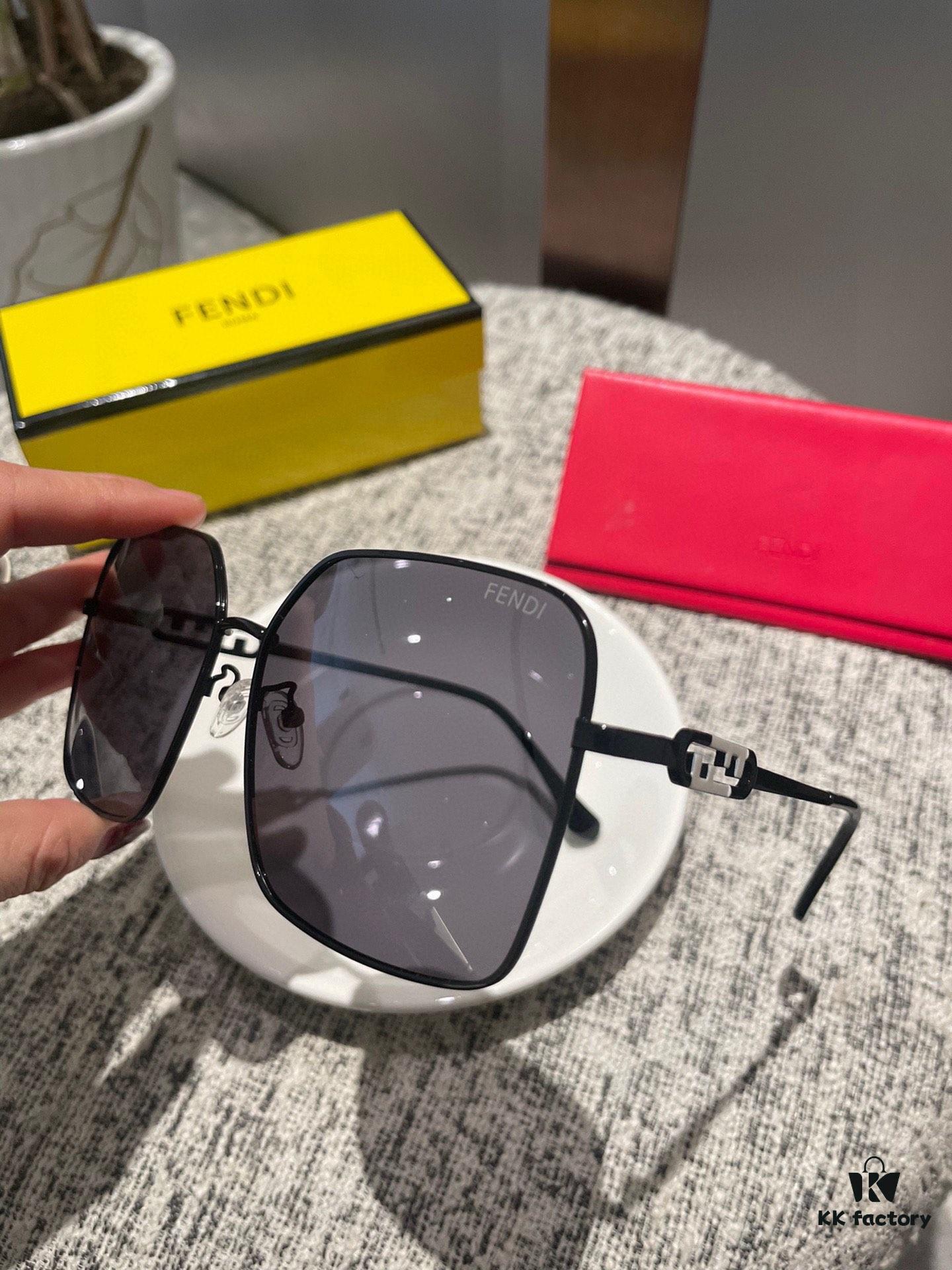 6931f4c73a89a121ed546904 Fendi Polarized Series 2024 New Arrival Polarized Sunglasses, Multiple Styles