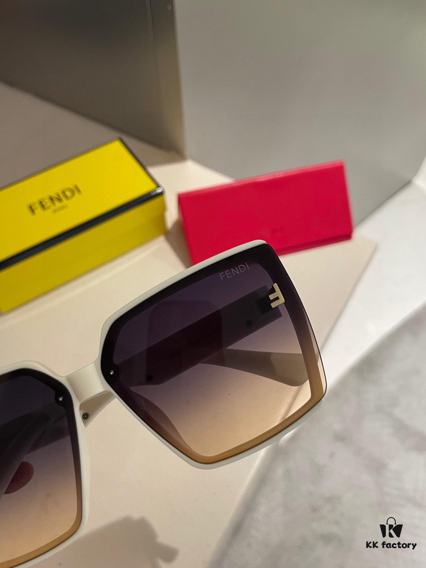 Fendi Postaloy Resin Polarized Sunglasses 😎 New Style Chic Sun Glasses to Reduce Glare 🥰 Block Harmful Light and Radiation 😊 Essential Fashion Accessory for Travel and Outfits 🌸 Also Suitable for Driving 🧐 Brand Philosophy - Trends Come and Go, but Style Remains Forever 🥳