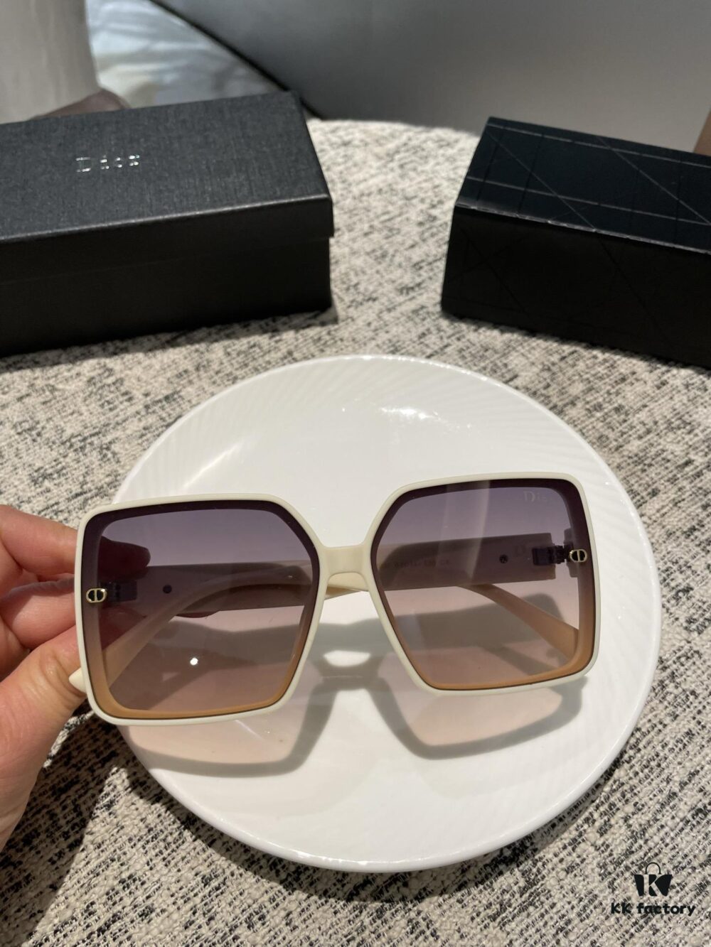 6931f4e63a89a121ed546acf Gucci Polarized Series 2025 New Arrival Polarized Sunglasses, Multiple Styles