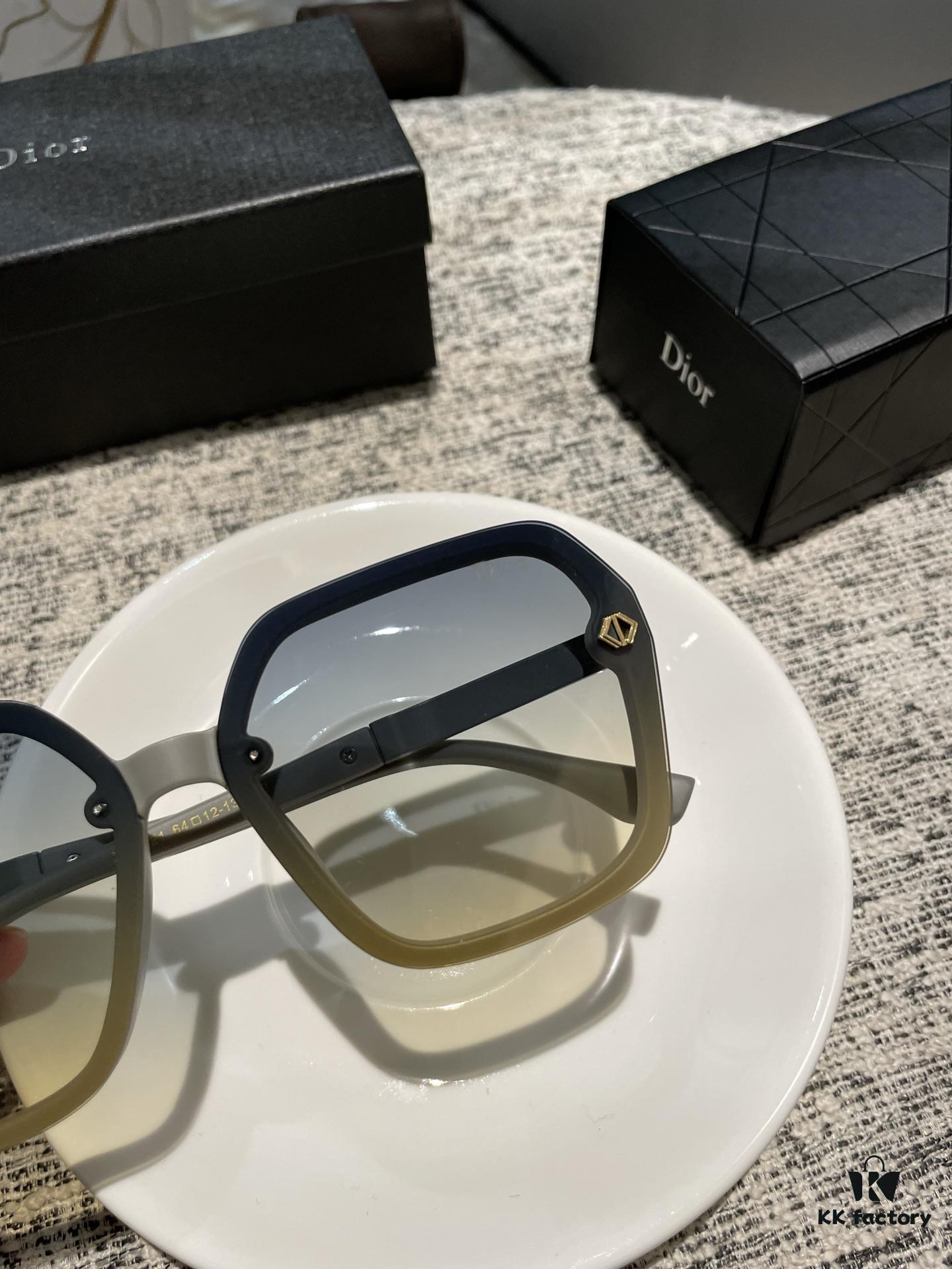 6931f4fd3a89a121ed546c17 Dior Polarized Resin Sunglasses, New Small Luxury Style, Reduces Glare and Blocks Harmful Radiation, Essential for Travel and Daily Wear