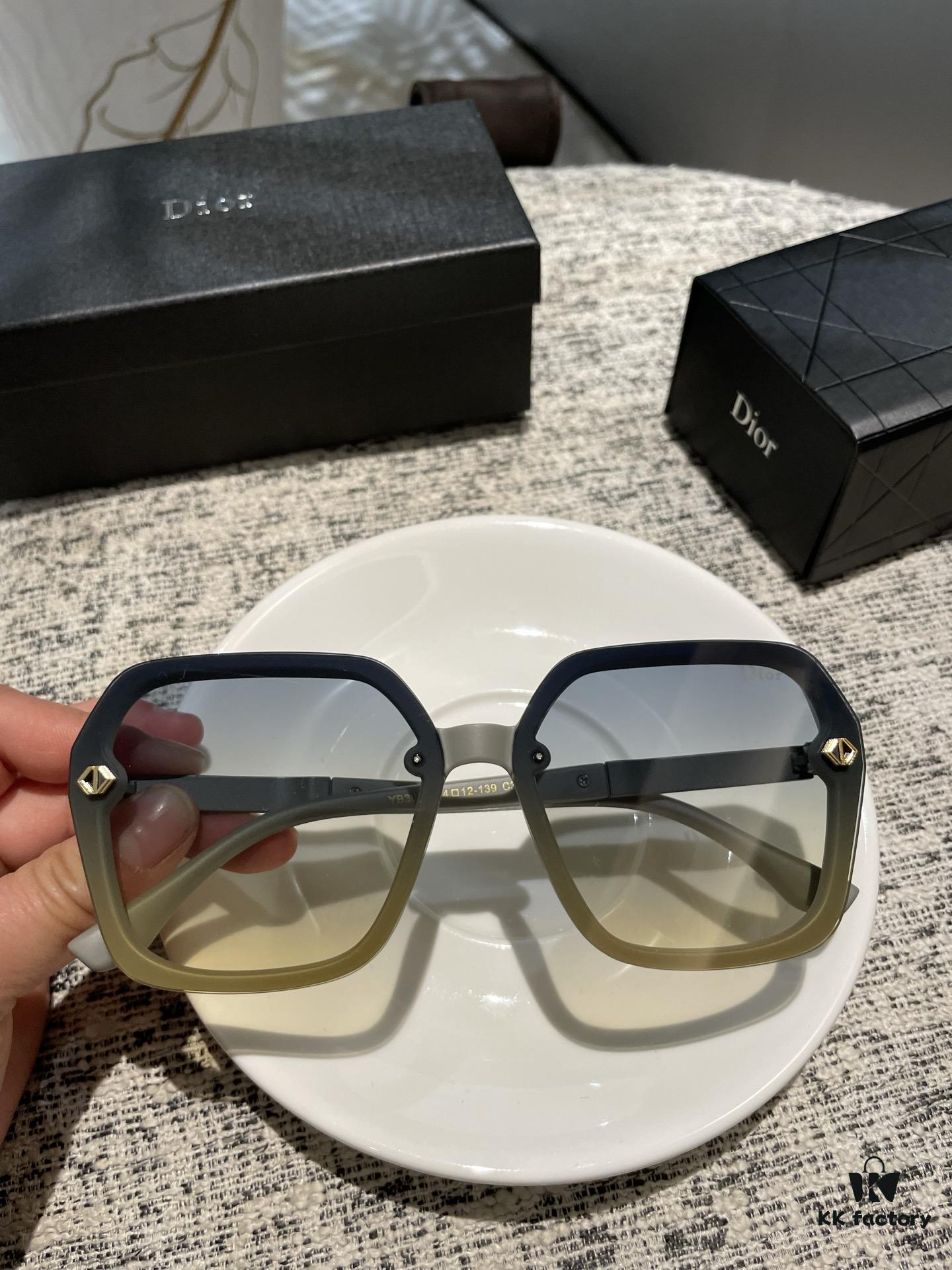 6931f4fe3a89a121ed546c1a Dior Polarized Resin Sunglasses, New Small Luxury Style, Reduces Glare and Blocks Harmful Radiation, Essential for Travel and Daily Wear