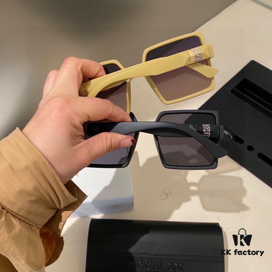6931f4ff3a89a121ed546c36 Dior Women's Oversized Sunglasses with HD Polarized Lenses, Flattering Slimming Design, Fashionable and Trendy Style, Popular Choice for Influencers and Live Streaming (7819)