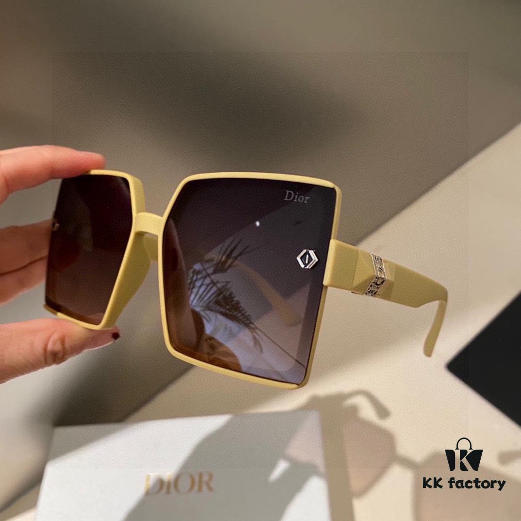 6931f5003a89a121ed546c3b Dior Women's Oversized Sunglasses with HD Polarized Lenses, Flattering Slimming Design, Fashionable and Trendy Style, Popular Choice for Influencers and Live Streaming (7819)