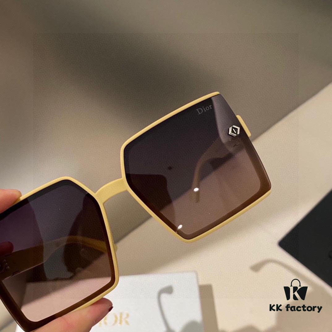 6931f5003a89a121ed546c3c Dior Women's Oversized Sunglasses with HD Polarized Lenses, Flattering Slimming Design, Fashionable and Trendy Style, Popular Choice for Influencers and Live Streaming (7819)