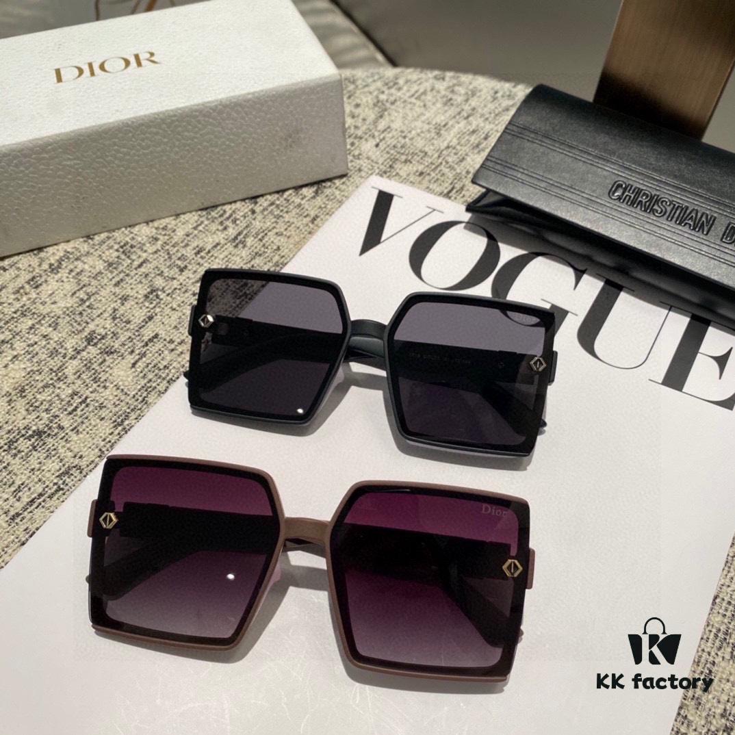 6931f5003a89a121ed546c3e Dior Women's Oversized Sunglasses with HD Polarized Lenses, Slimming and Face-Framing, Fashionable and Trendy, Influencer Live-Streaming Hit (7819)