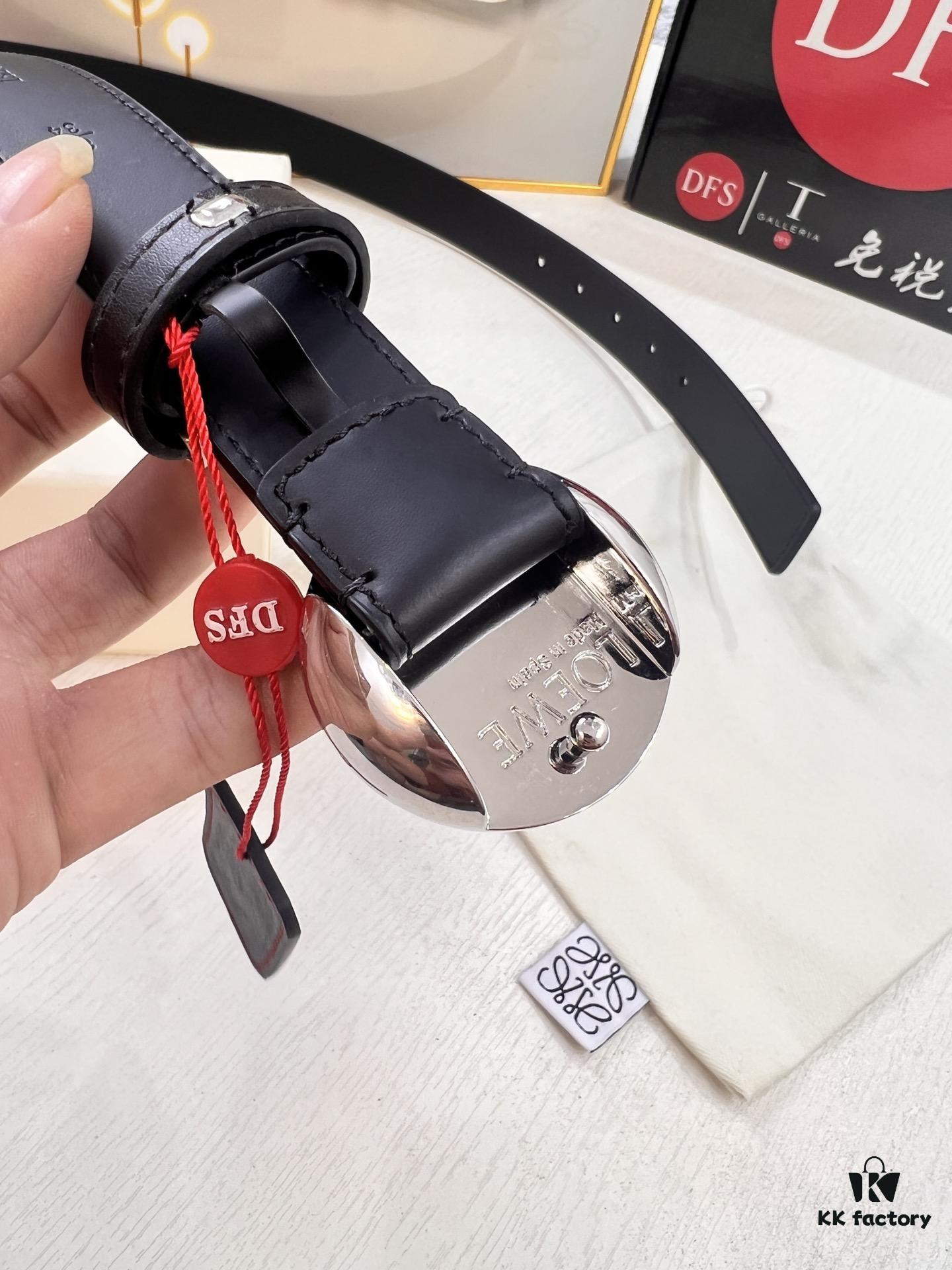 6931f5013a89a121ed546c52 Loewe Hong Kong Duty-Free T Gift Box 🎁 (NXP RFID Tag with Official Website Verification, Authentic Anti-Counterfeit Chip)