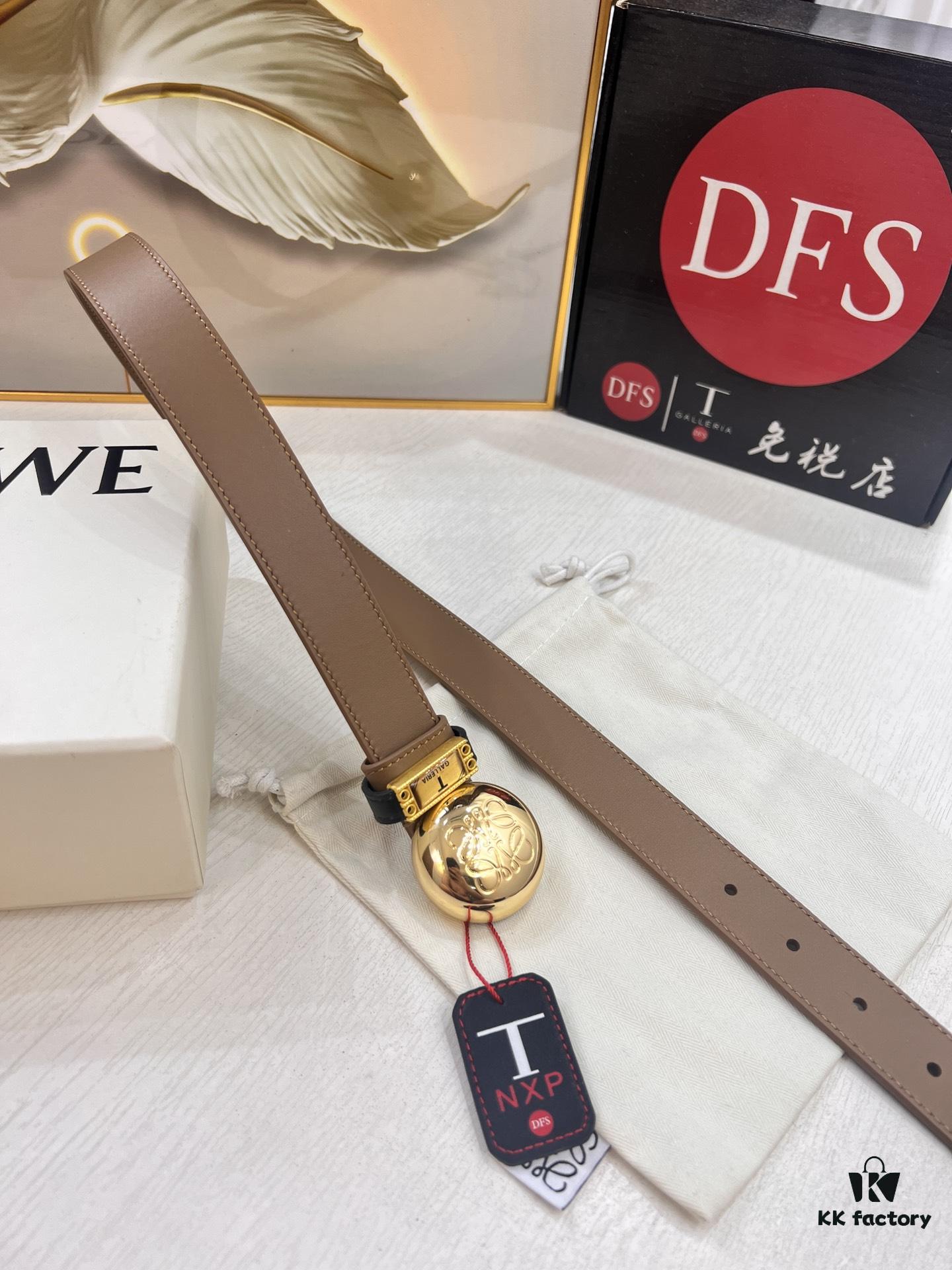 6931f5023a89a121ed546c58 Loewe Hong Kong Duty-Free T Gift Box 🎁 (NXP RFID Tag with Official Website Verification, Authentic Anti-Counterfeit Chip)