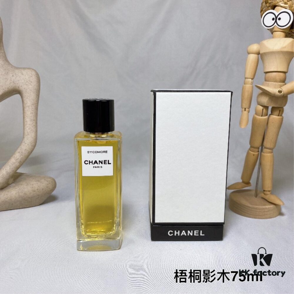 6931f5223a89a121ed546d9c Chanel Haute Parfumerie Sycomore Les Exclusifs de Chanel Collection 75ml