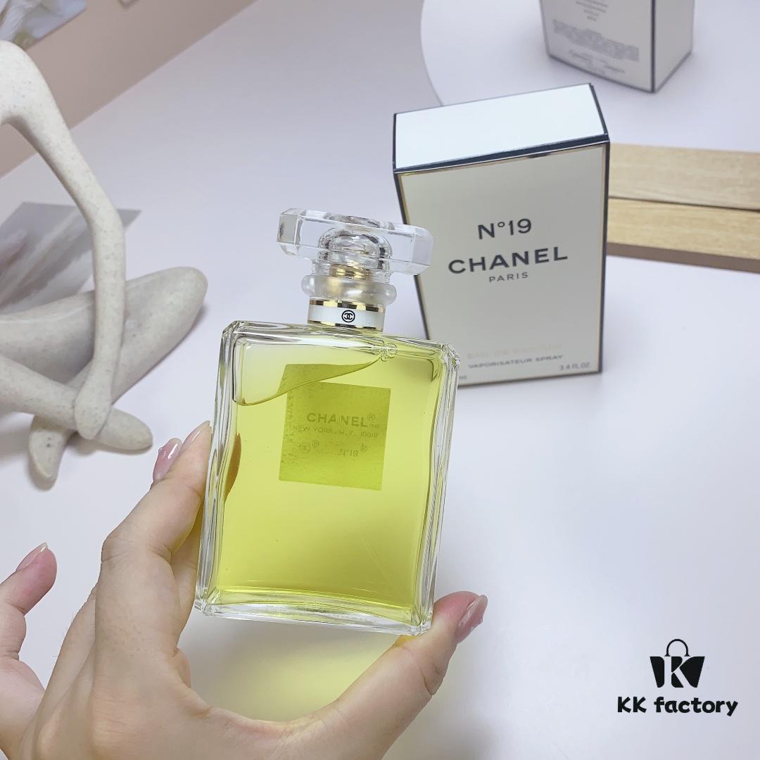 6931f5283a89a121ed546de4 Free Shipping Chanel No.19 Classic Elegant Eau de Toilette 100ml