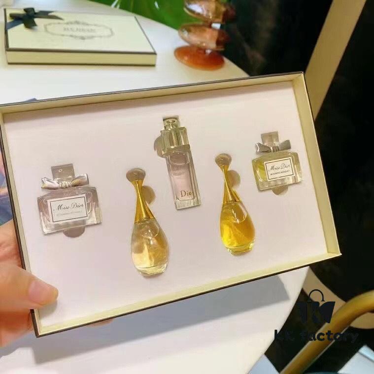 6931f52c3a89a121ed546e25 DIOR Yellow Box 5-Piece Perfume Set