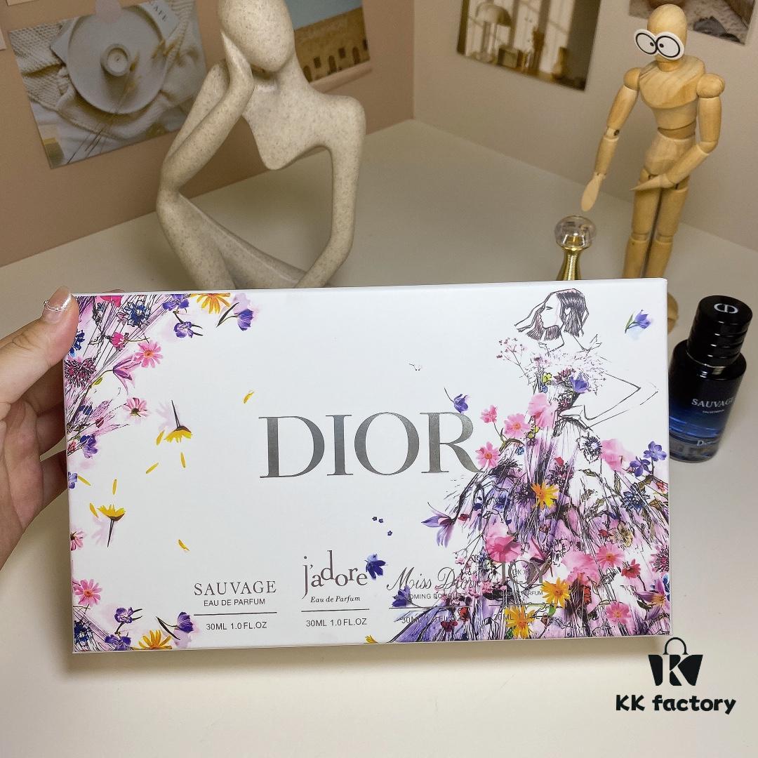 6931f52d3a89a121ed546e35 Dior Perfume Travel Set 4-Piece Collection 30ml×4